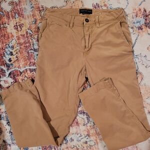 American Eagle Outfitters 28/30 Men's Khaki Chinos